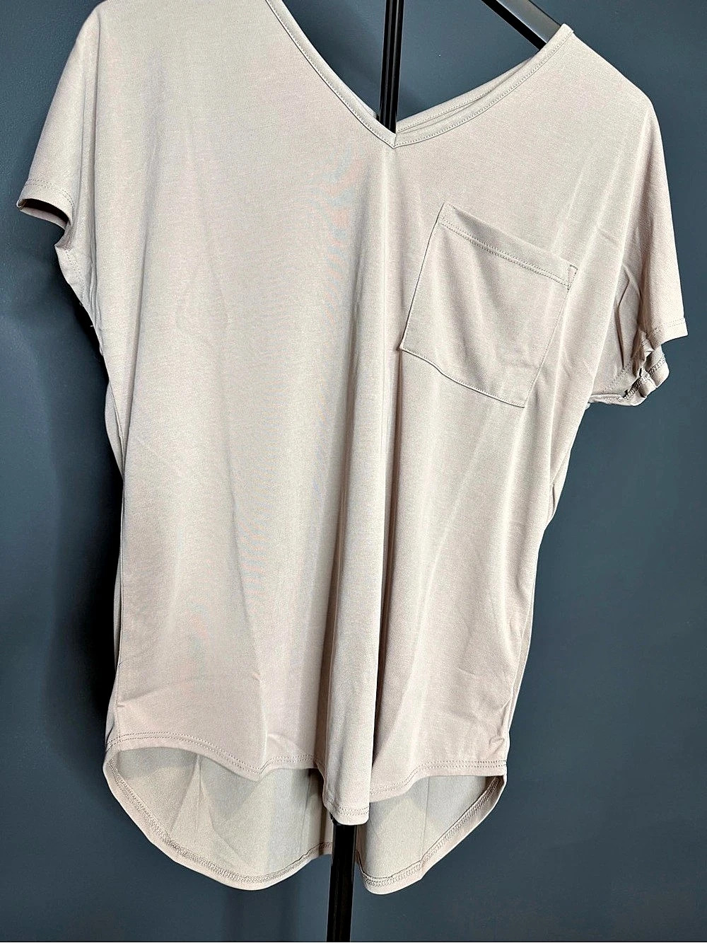 Pink Rose Short Sleeve Hi-Low Top in Pink